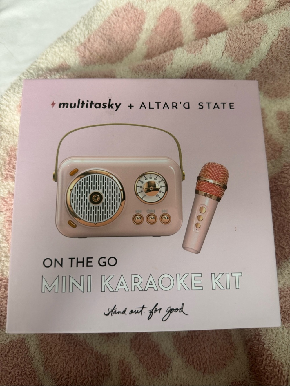 On The Go Mini Karaoke Kit - Pink